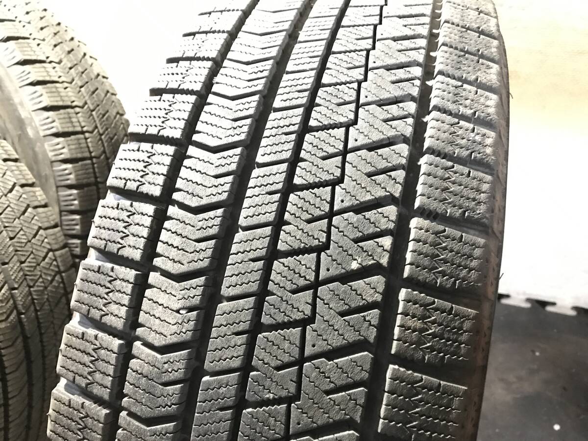 【三菱デリカ D5】バリ山225/55R18ブリヂストンVRX2 スタッドレスタイヤ＆シャモニー純正アルミホイール ４本_画像2