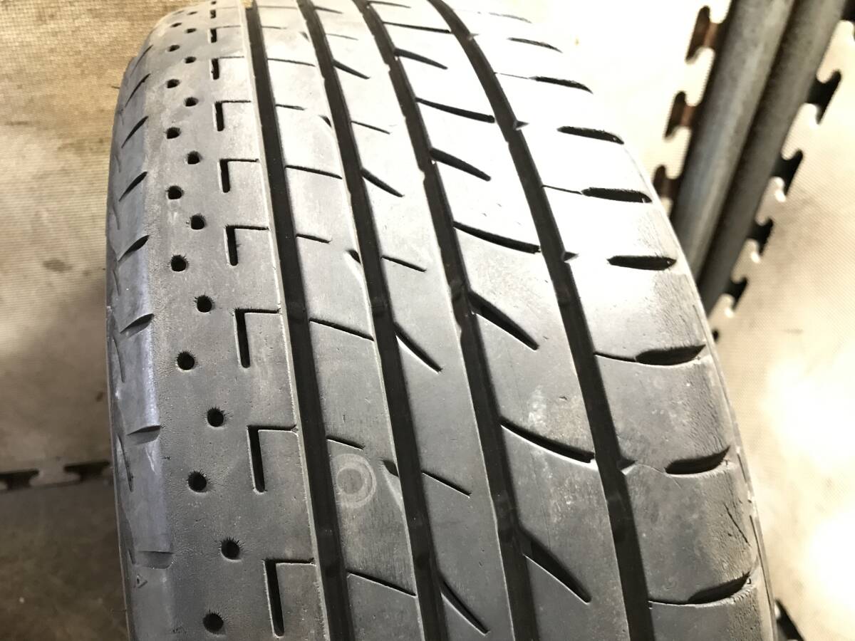 【ハイエース】17×7J+25 PCD139.7 6H アルミホイール 溝有215/55R17ブリヂストン タイヤ ４本の画像5