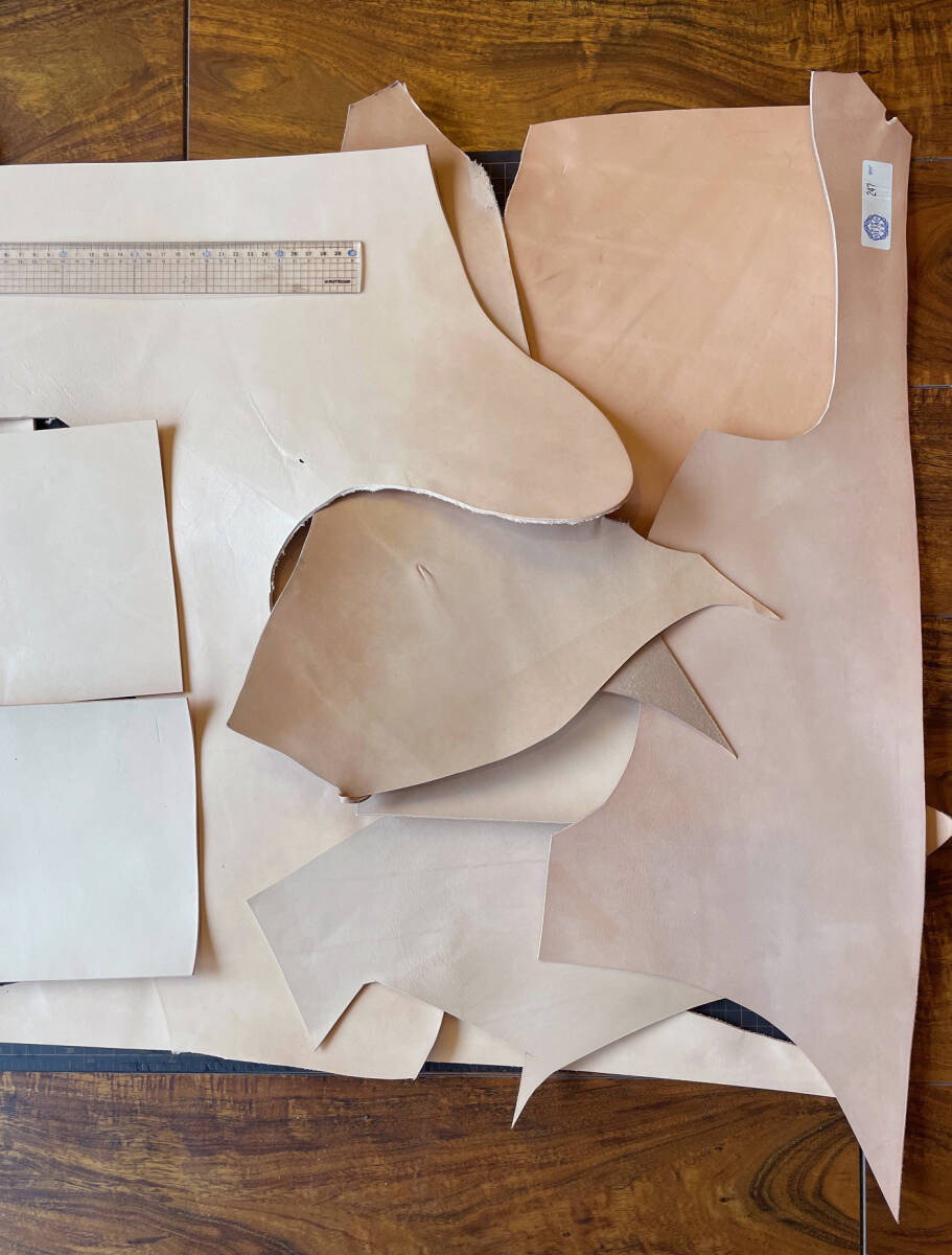革工房の端革セット NO.58 ヌメ革ナチュラル 革小物作り・レザークラフト練習用に の画像2