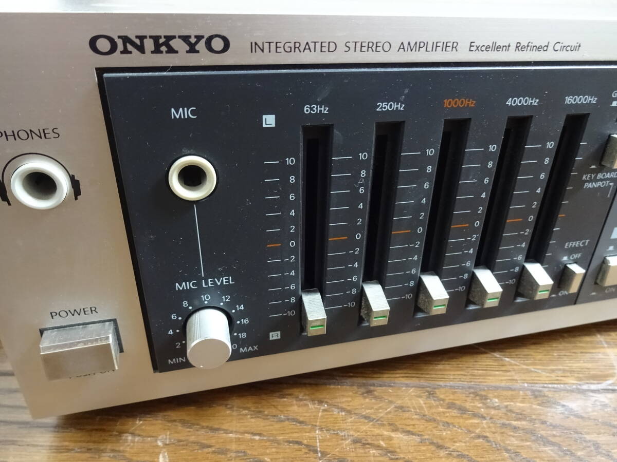 中古オーディオアンプ ONKYO A-690 動作品 オンキョーの画像3