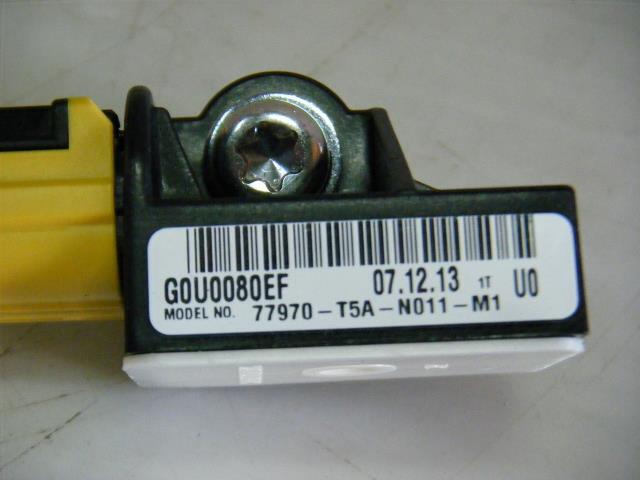 フィット DAA-GP5 右リアエアバックセンサー 　純正品番77970-T5A-N01 管理番号AA7831_画像3