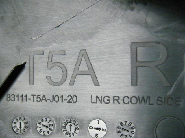 フィット DAA-GP5 右サイドカウル 　純正品番83111-T5A-J01ZA 管理番号AA7886_画像5