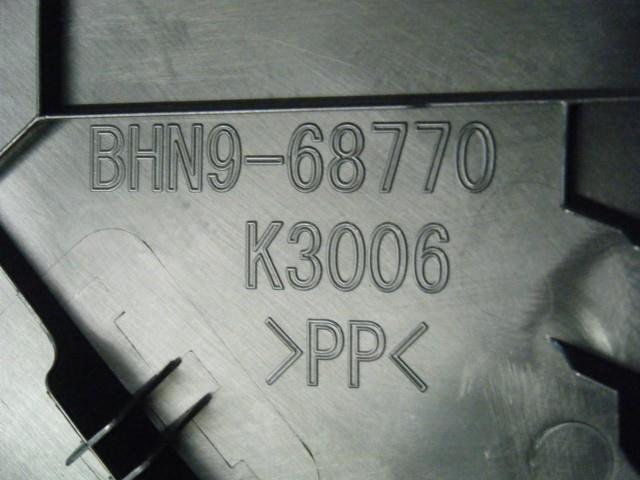 Axela DBA-BM5FS левый заднее крыло отделка оригинальный товар номер BHN9-68-770A 02 контрольный номер AA7656