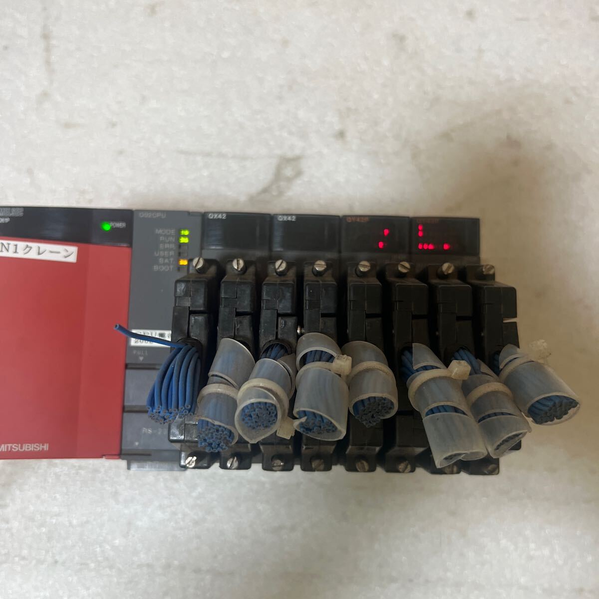 三菱電機 PLC シーケンサー Q02CPU (A) - スイッチング電源 三菱電機 PLC シーケンサー Q02CPU (A) - スイッチング電源