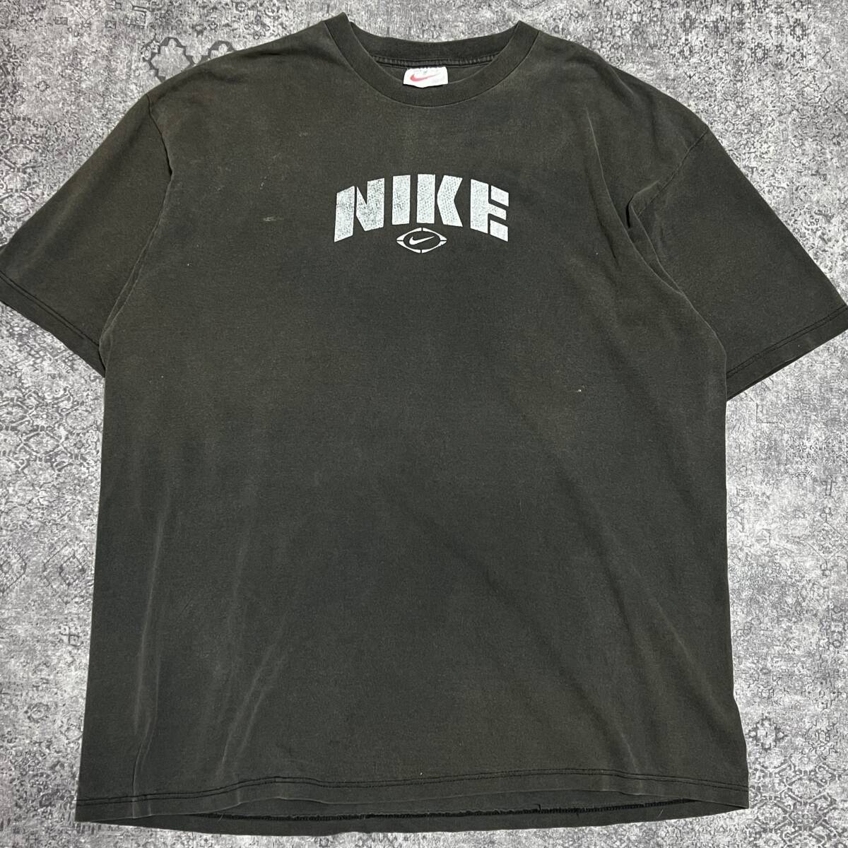 00s NIKE ナイキ Tシャツ スウォッシュ フェード ブラック 2000年代 ヴィンテージ ビンテージ vintage ビッグサイズ_画像1