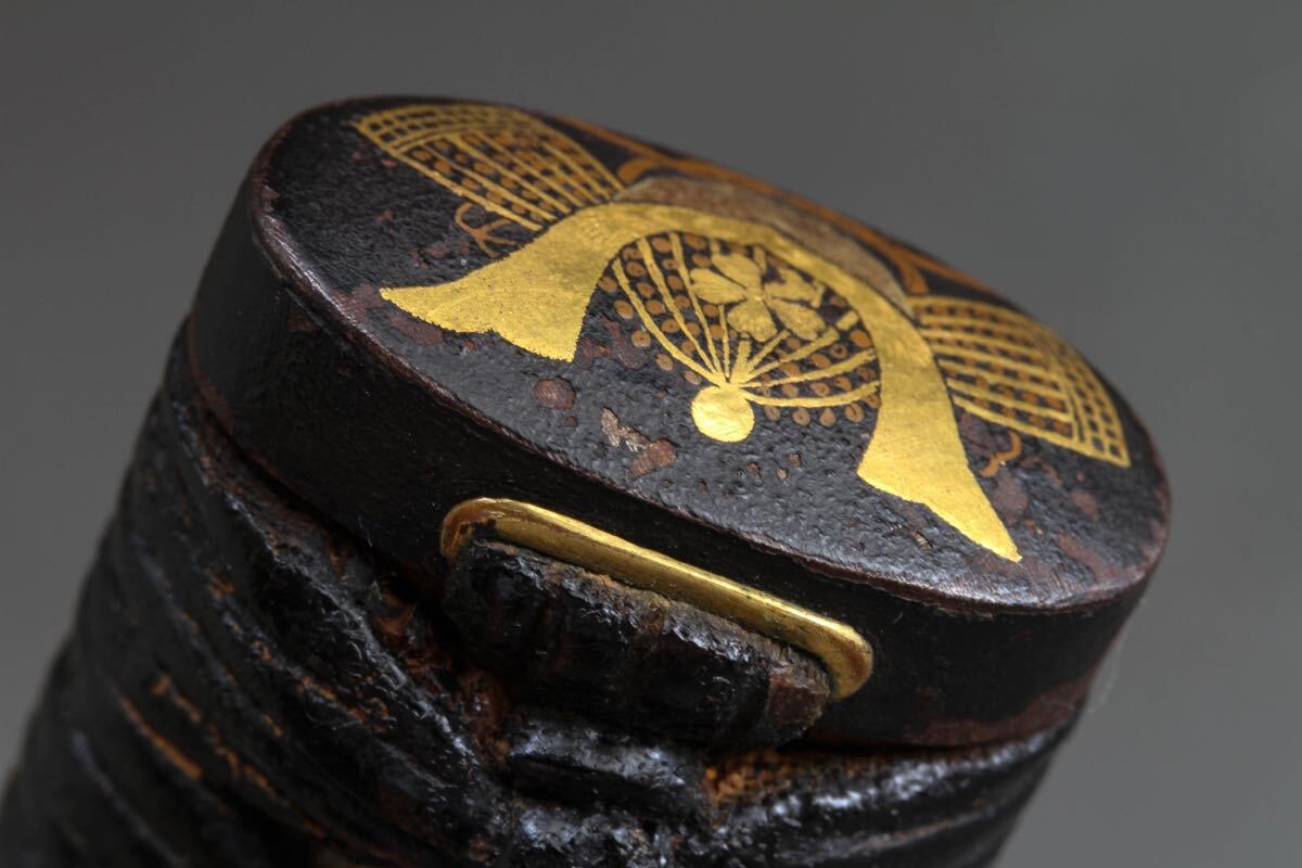 【久】1789 柄 金象嵌 兜図 刀装具 日本刀装具 の画像7