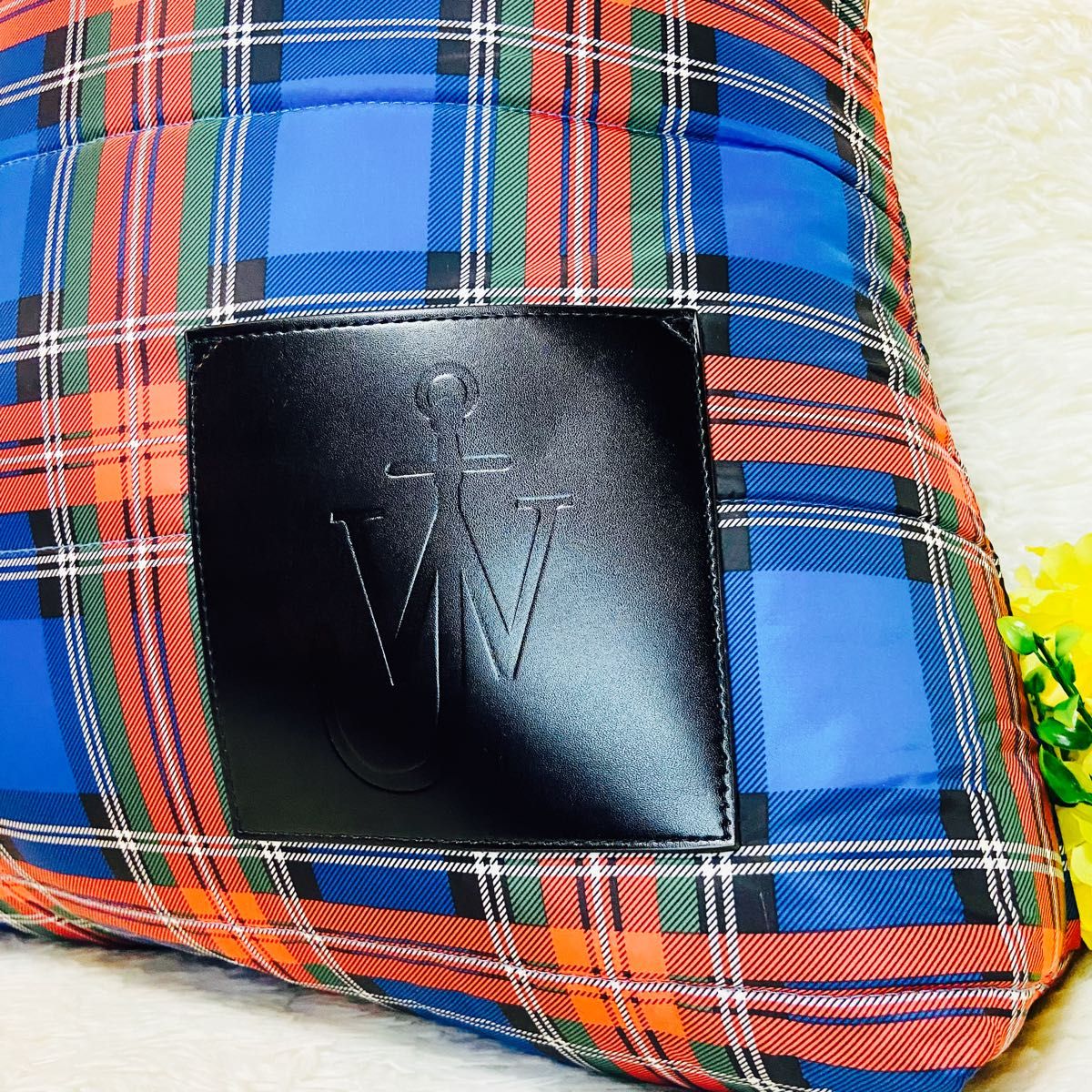 新品 タグ付き 貴重 JW Anderson ユニクロ ショルダーバッグ 新品 タグ付き 貴重 JW Anderson ユニクロ ショルダーバッグ