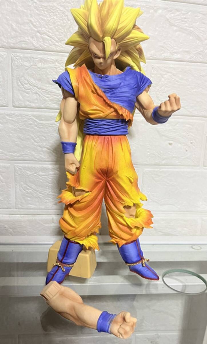 ・ドラゴンボール 『超サイヤ人3 孫悟空 』 海外限定品 31cm PVC製フィギュア 箱無の画像5