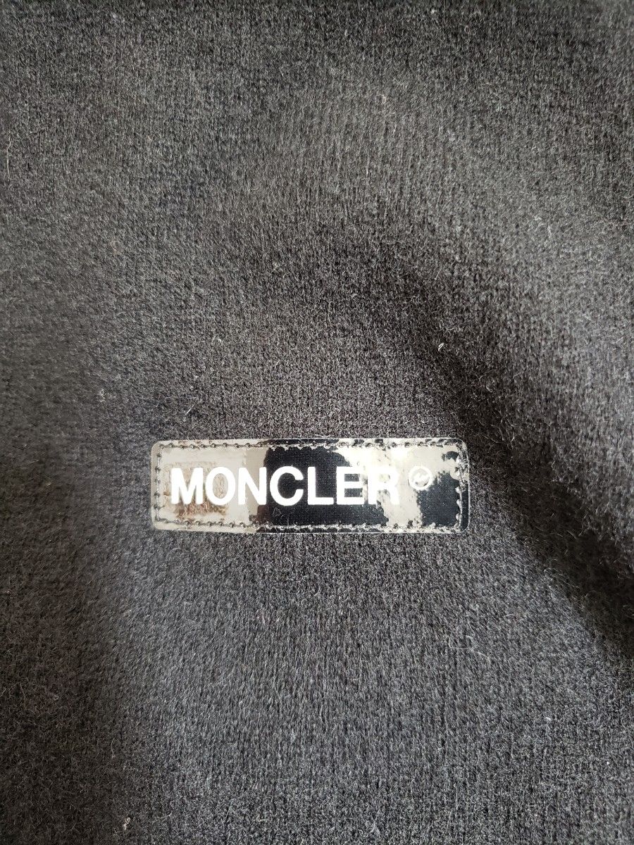 【極美品】モンクレール MONCLER ジップ　カシミヤ混　ニットパーカー　サイズM