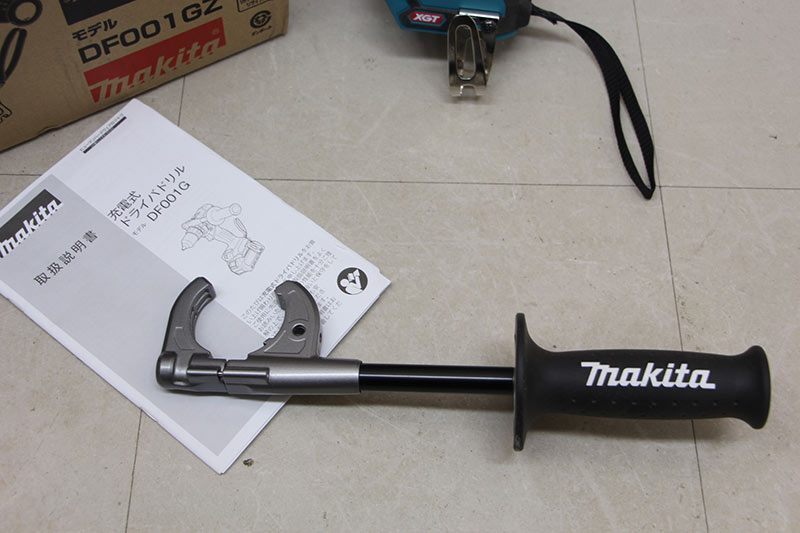 マキタ makita 充電式ドライバドリル 40Vmax バッテリ・充電器・ケース別売 DF001GZの画像2
