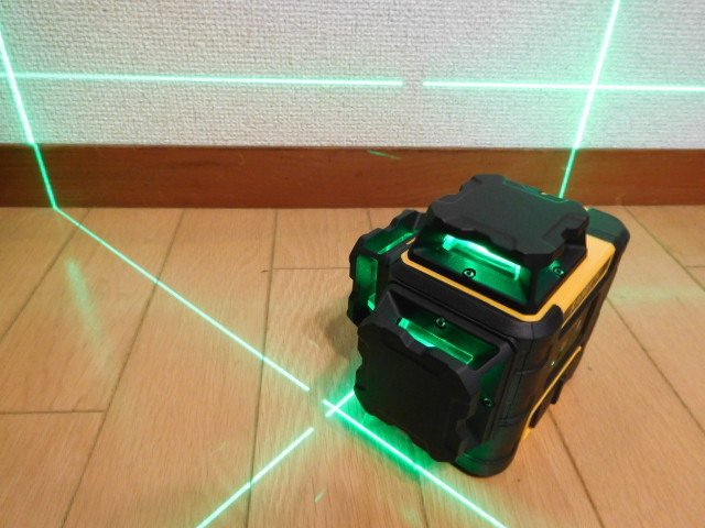 [ new goods ]... vessel battery green Laser woodworking tool DIY Makita Hitachi 