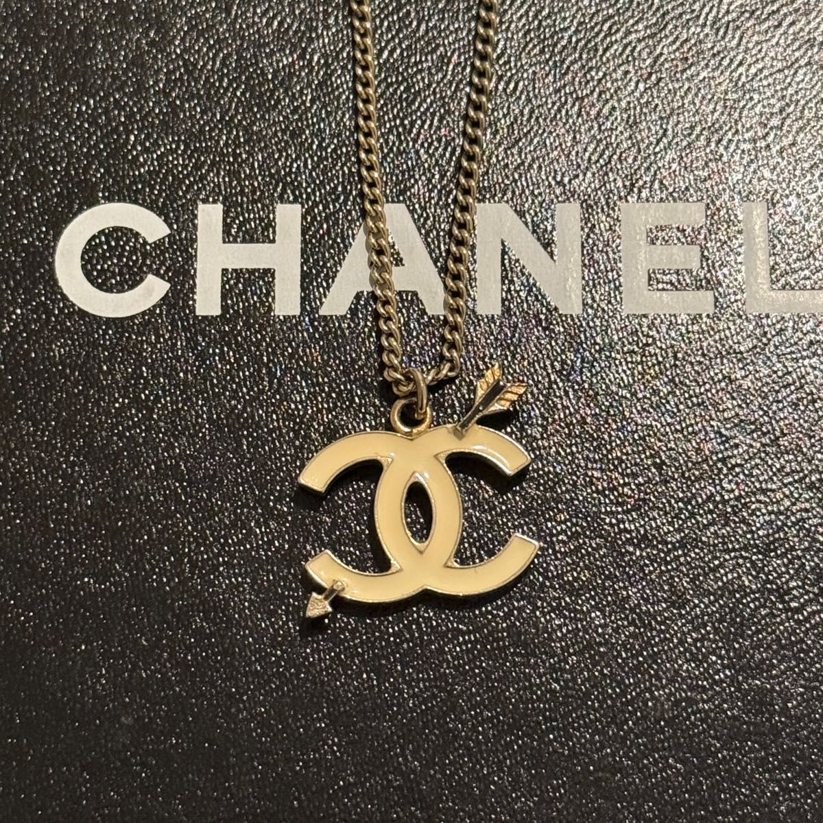 CHANEL シャネル　ココマーク　アロー　ネックレス　ゴールド  CCロゴ