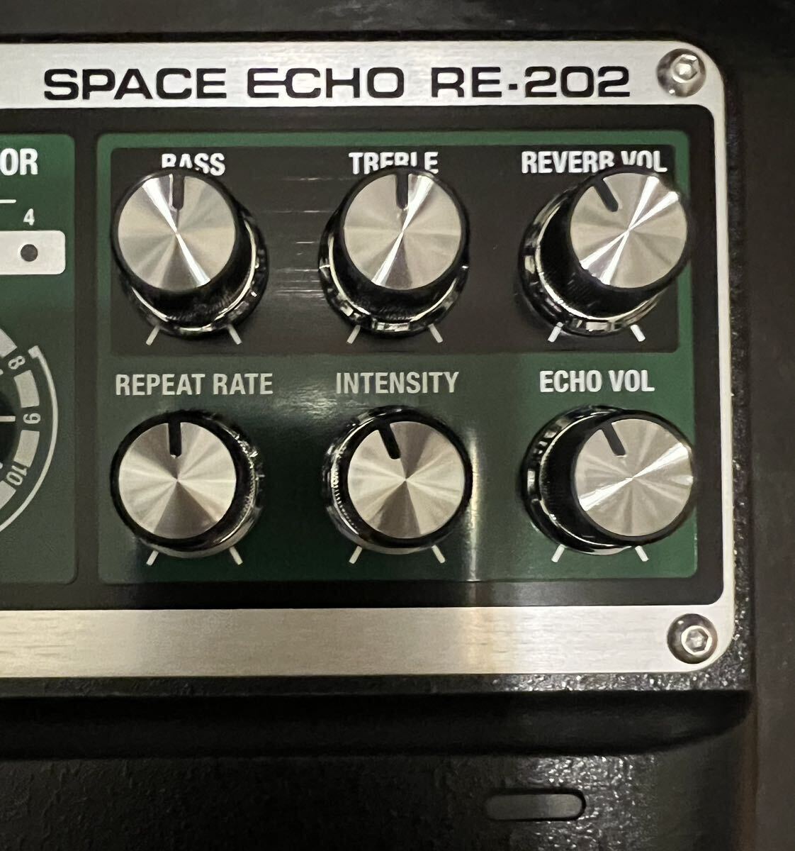 【中古品】BOSS RE-202 Space Echo スペースエコー エコー ディレイ リバーブ ギターエフェクターの画像2