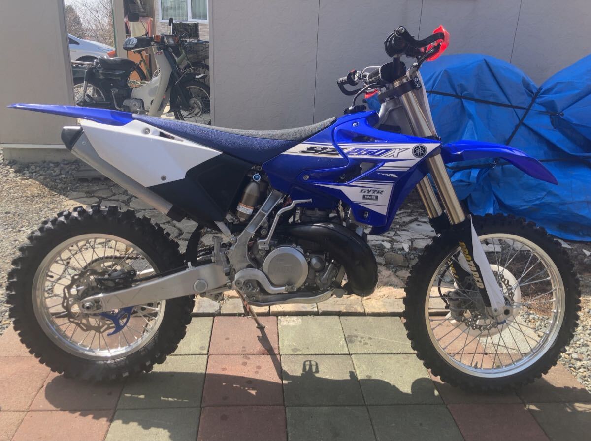 YZ250X 2016年式 GYTRフライホイール装着　各種ガード付き！_画像1