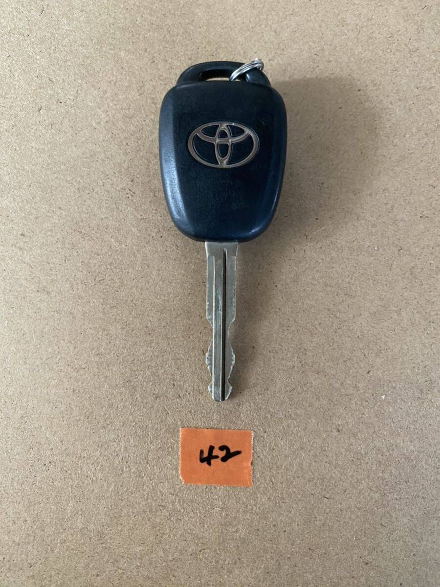 [42] Toyota 200 Hiace Regius Ace дистанционный ключ 12290
