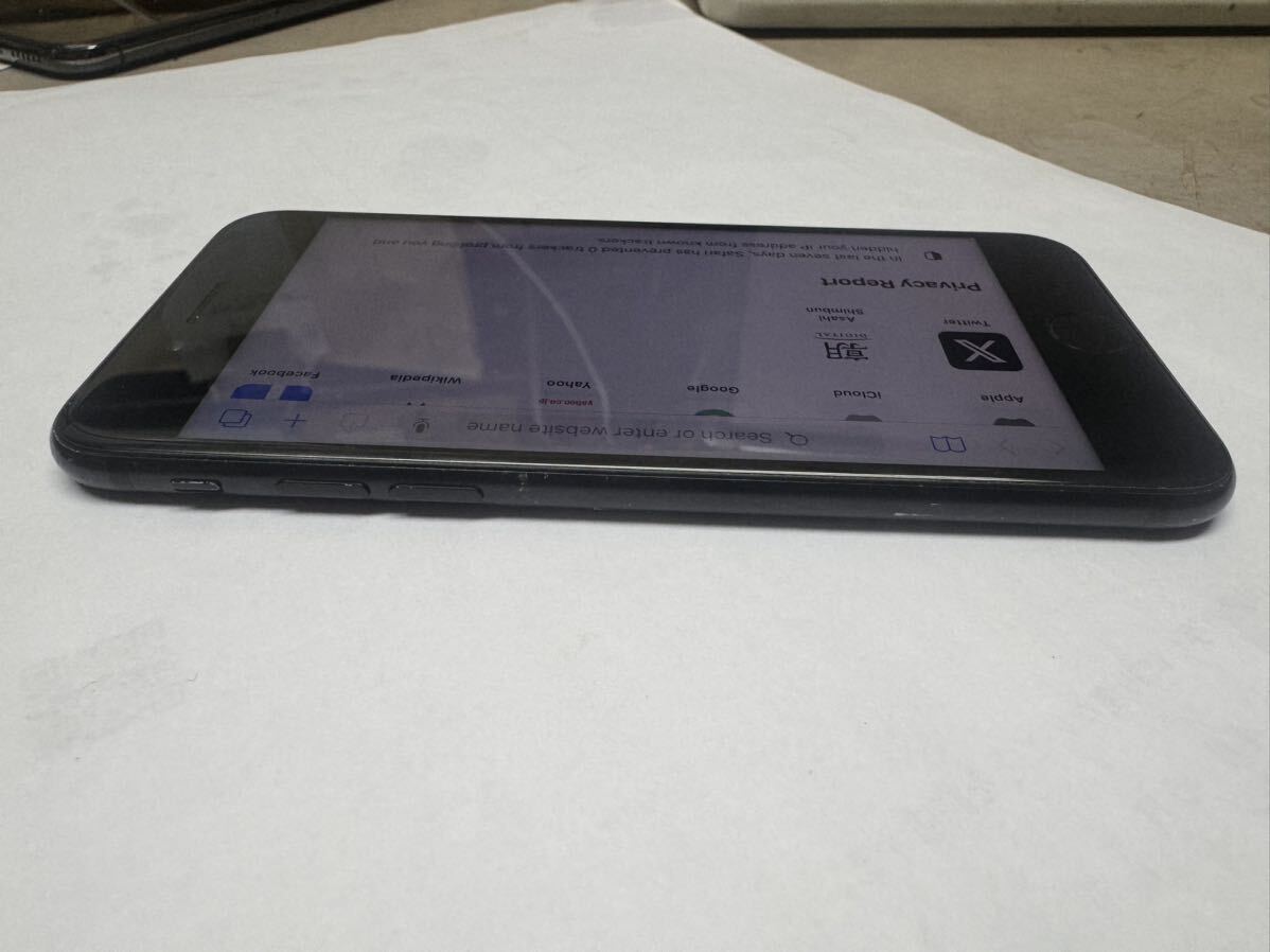 一円スタート☆☆ iPhone7 本体 ブラック 32G バッテリー78% SIMフリー Apple の画像8