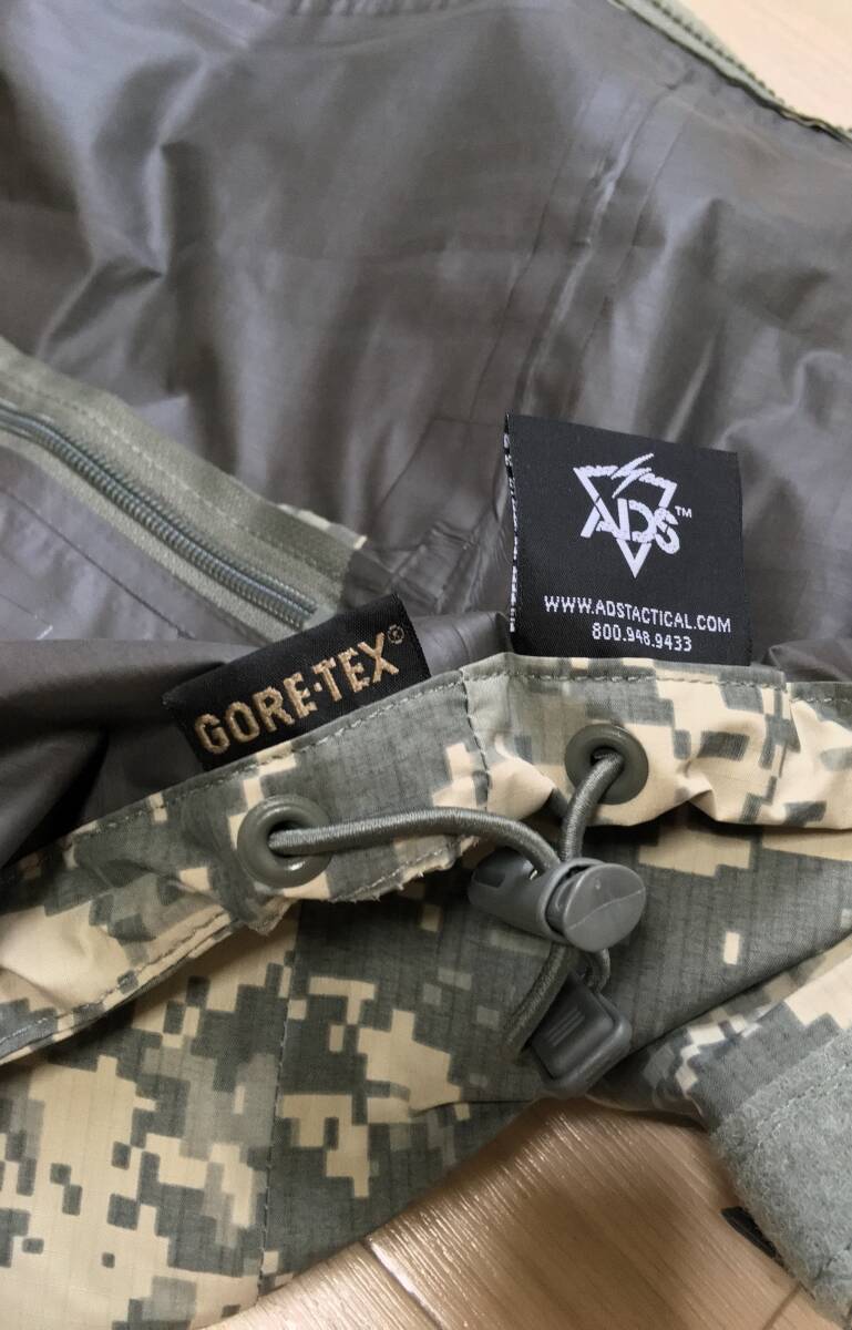 ★美品着用約3か月！実物アメリカ軍 ECWCS GEN3 Level6 ACU GORE-TEX ジャケット Small×Shortの画像9