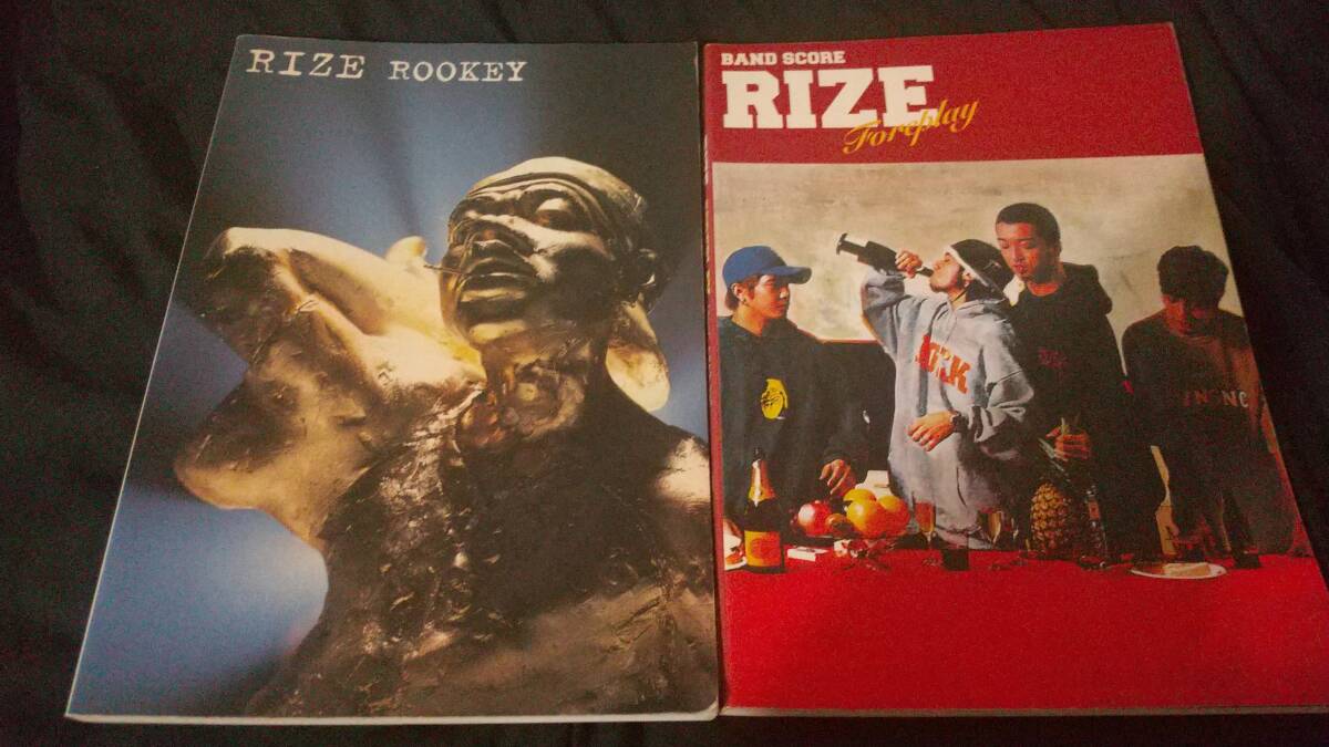 【中古品】【２冊セット】RIZE バンドスコア 「ROOKEY」「FOREPLAY」の画像1