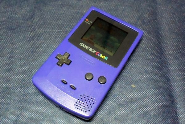 ■動作品■ Nintendo任天堂 GAME BOY COLOR CGB-001 レターパックプラス発送の画像3