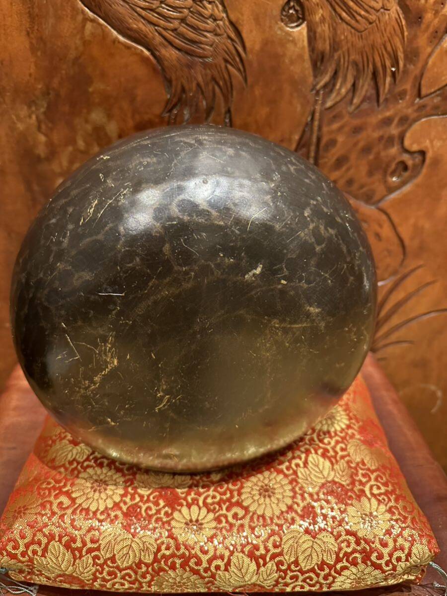 おりん 坐禅 瞑想 楽器 仏具 真鍮 寺院仏具 仏教美術 法器 やや大きいサイズ 口の直径:23cmの画像3