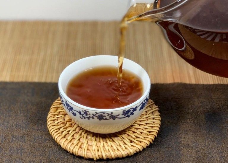 中国小沱茶　人気のプーアル小沱茶の超！お得なセット24包【8種類/各3包】