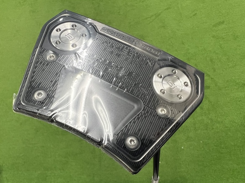 新品未使用品★世界限定4000本★スコッティキャメロン SCOTTY CAMERON PHANTOM X 9.5 トリプルブラック パター 34インチ 2021年の画像1