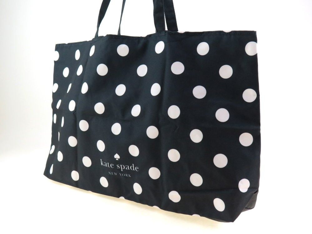 新品未使用 ケイトスペード katespade 大型 大容量 ナイロントートバッグ 水玉 ドット 115 新品未使用 ケイトスペード katespade 大型 大容量 ナイロントートバッグ 水玉 ドット 115