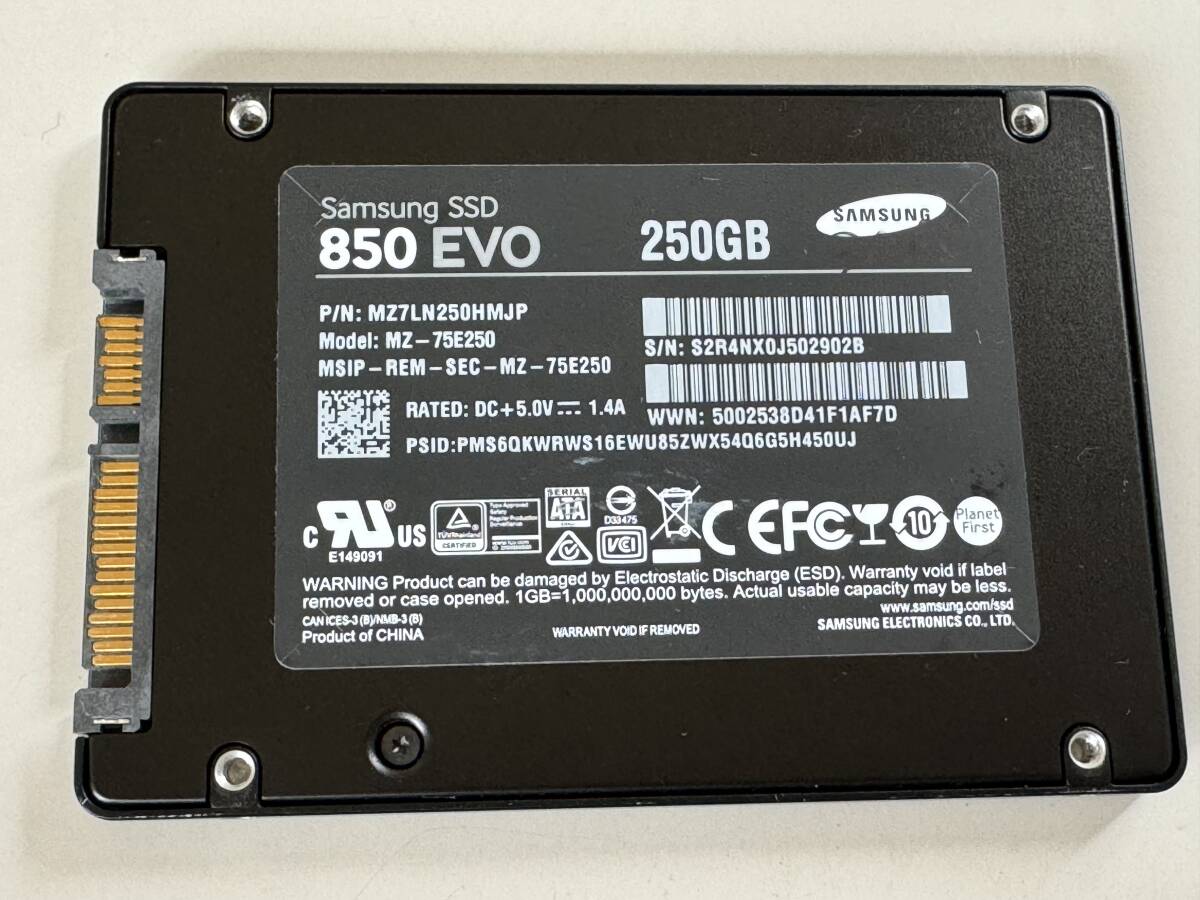 SAMSUNG【動作確認済み】SSD 250GB　3065_画像1