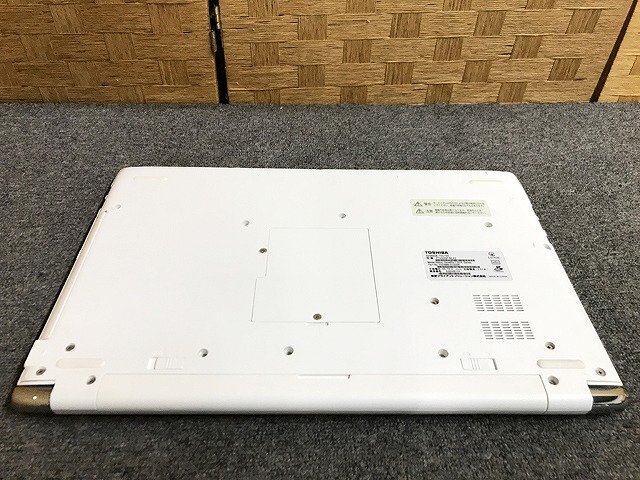 SMG40354相 東芝 ノートPC PT55GGP-BEA2 Core i3-8130U メモリ4GB HDD1TB ジャンク 直接お渡し歓迎_画像8