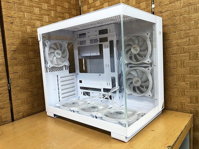 LAG35489相 ★未使用★ CPS PCCOOLER PCケース C3T500-ARGB-WH 直接お渡し歓迎の画像1