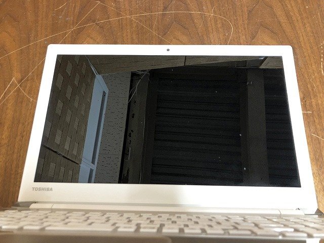 SMG30428相 東芝 PT65HGP-REA Core i7-8550U メモリ4GB HDD1TB 現状品 直接お渡し歓迎の画像3