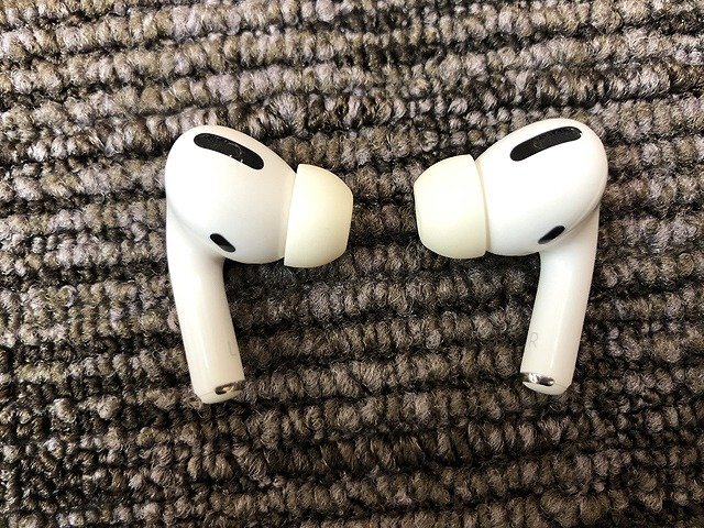 TAG14495相 Apple AirPods Pro A2190 ワイヤレスイヤホン 直接お渡し歓迎の画像2