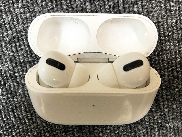 TAG14477相 Apple AirPods Pro A2190 ワイヤレスイヤホン ジャンク品 直接お渡し歓迎の画像1