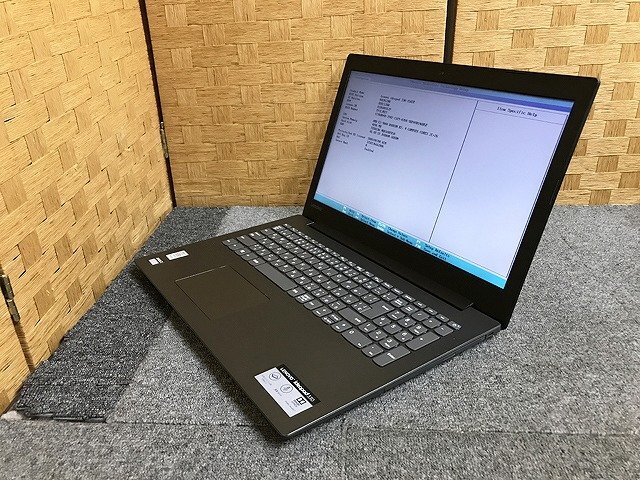 SMG44137相 Lenovo ノートPC 81D6 AMD E2-9000 RADEON R2 メモリ4GB HDD500GB 現状品 直接お渡し歓迎の画像1