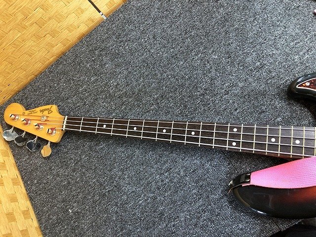 LRG43991世 Fender JAPAN フェンダー ジャズベース JB62-60 Eシリアル 直接お渡し歓迎の画像2
