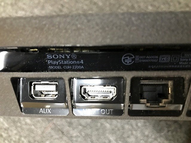 MBG41626八 SONY ゲーム機 PlayStation4 CUH-2200A / コントローラー 2点 直接お渡し歓迎の画像5