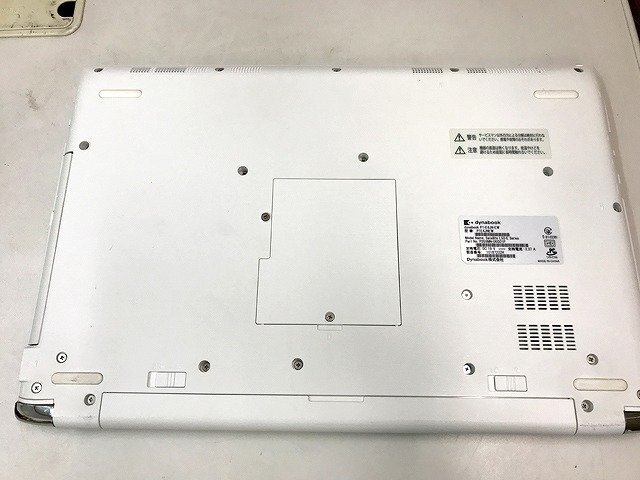 SVG38637相 東芝 ノートPC P1E4JNEW Celeron CPU 3867U メモリ4GB HDD1TB ジャンク 直接お渡し歓迎の画像8