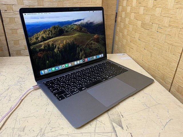 SDG31676相 Apple MacBook Air A1932 Retina 13インチ 2018 Core i5-8210Y メモリ8GB SSD128GB 直接お渡し歓迎の画像1