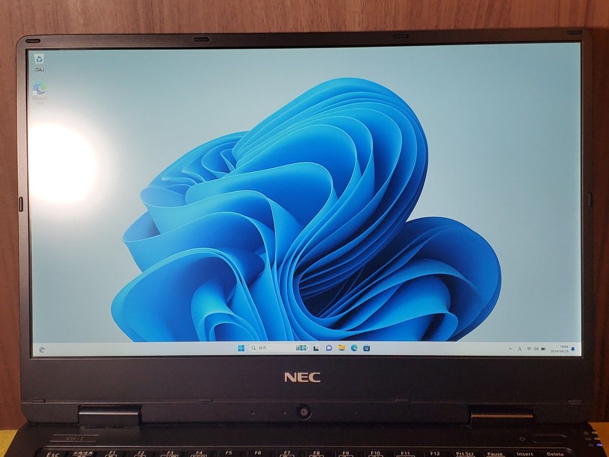 【Office2021】NEC　VersaPro　超軽量　モバイルパソコン