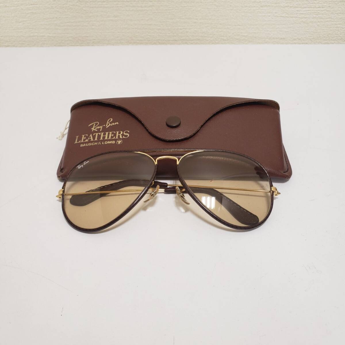 [SPM-4542]1 иен старт Rey-Ban RayBan LEATHERS BAUSCH&LOMB 58*14 кожа кожа с футляром текущее состояние товар 