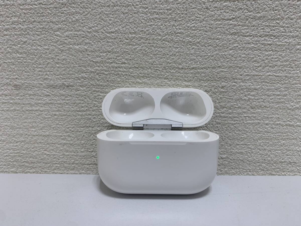 【SPM-4142】Apple Air Pods Pro 第一世代 MLWK3J/A エアポッズ 充電ケーブル無 通電のみ確認_画像2