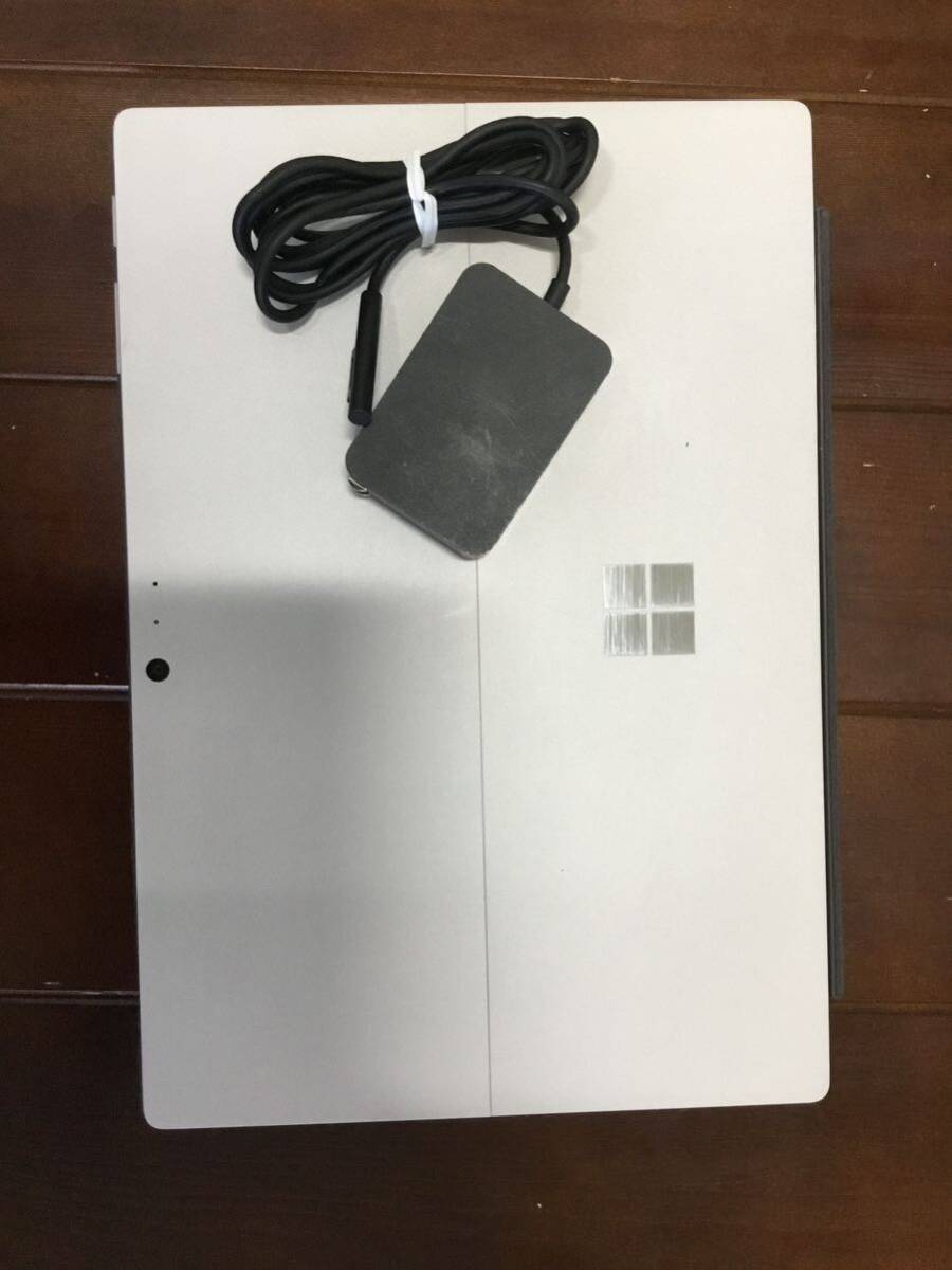  used *Surface Pro4 12 -inch 1724 (7) laptop 4GB 128GB Windows11Pro