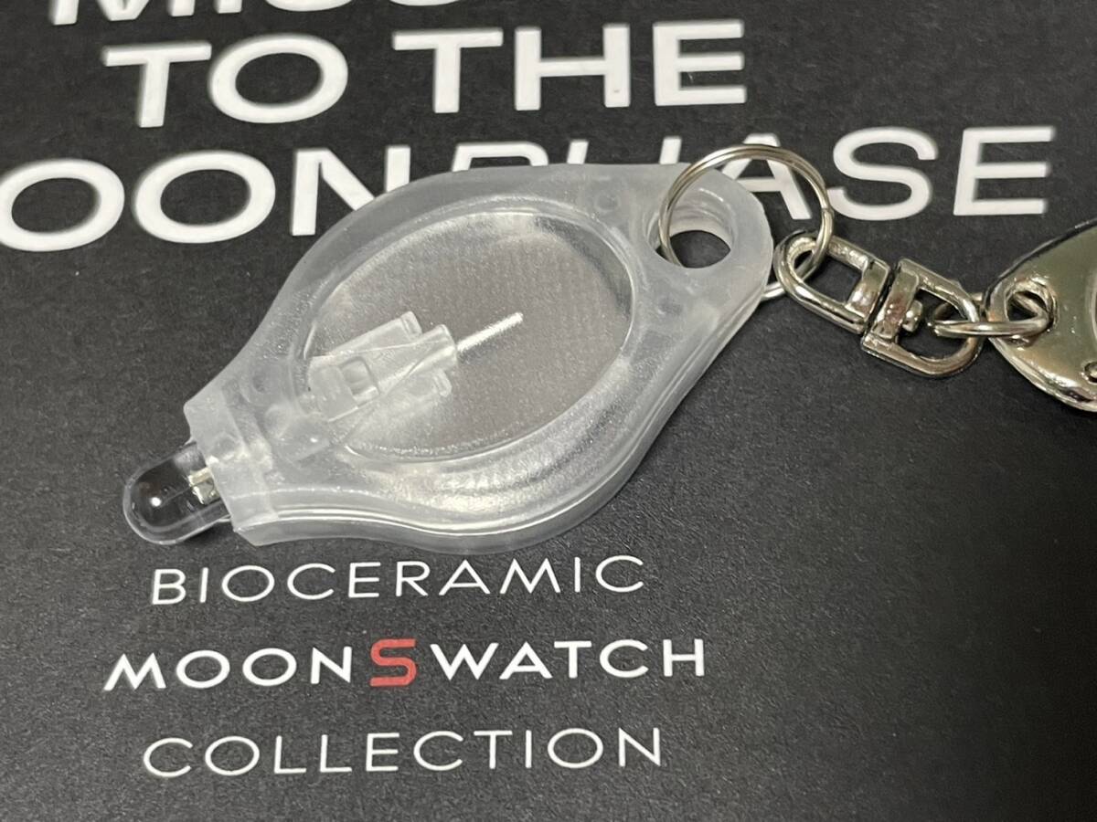 Snoopy x OMEGA x Swatch BIOCERAMIC MoonSwatch Mission To The Moonphase Black スヌーピー × オメガ × スウォッチ 正規品 本物の画像4