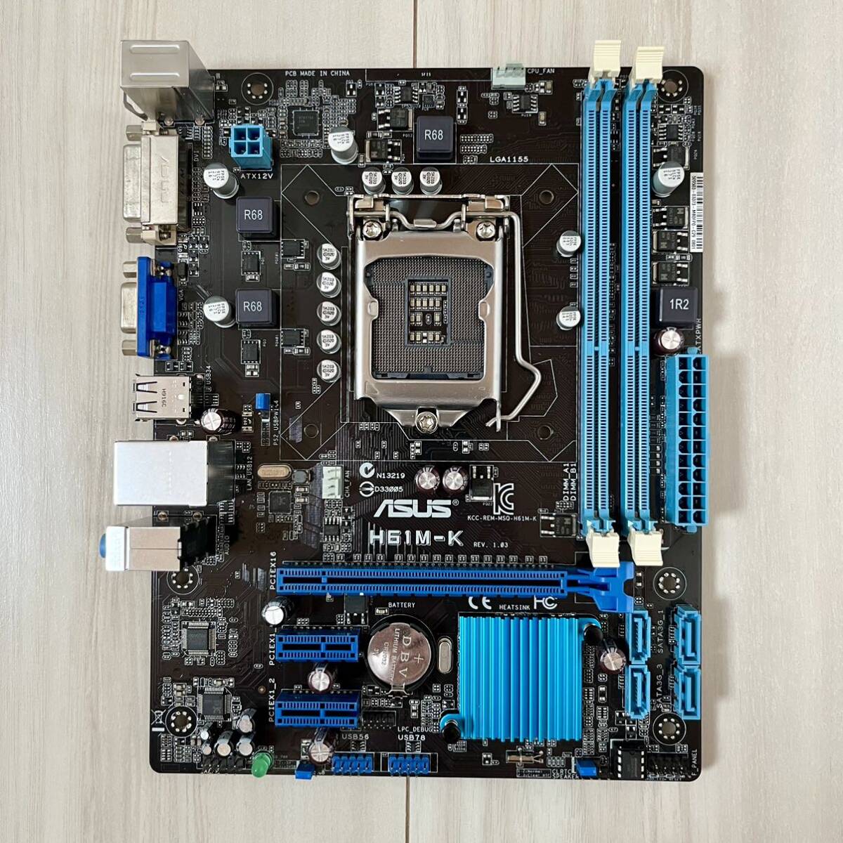 ASUS H61M-K 起動確認済 清掃済 マザーボード _画像1