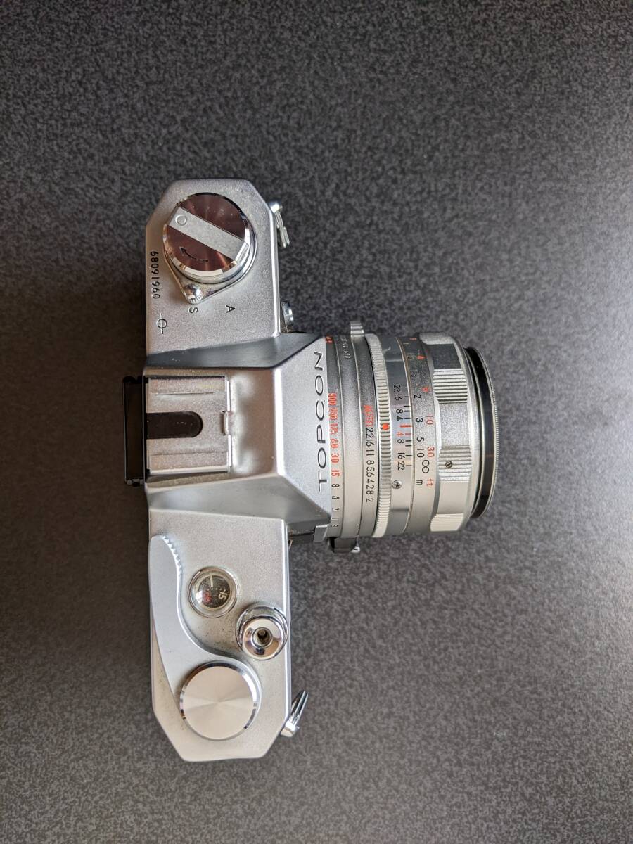 トプコンユニレックス レンズシャッター式1眼レフカメラ UVトプコール50㍉F2レンズ シャッター優先AEマニュアル併用 フィルター付の画像4
