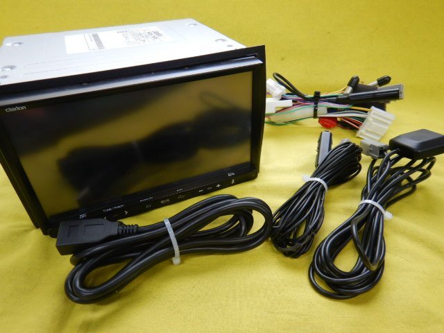 ◆スズキ純正　メモリーナビ◆99000-79X98/QY-7140S-W◆Clarion　iPod/ワンセグ/DVD/USB　【24032911】_画像1