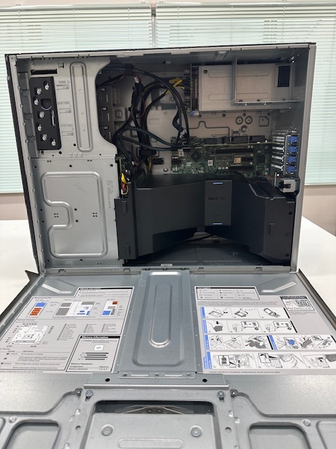 Dell_EMC PowerEdge T340 Server】Xeon E-2124_3-30Ghz/mem8Gb/RAID_PERC-H330/SAS 2TBx2の画像4