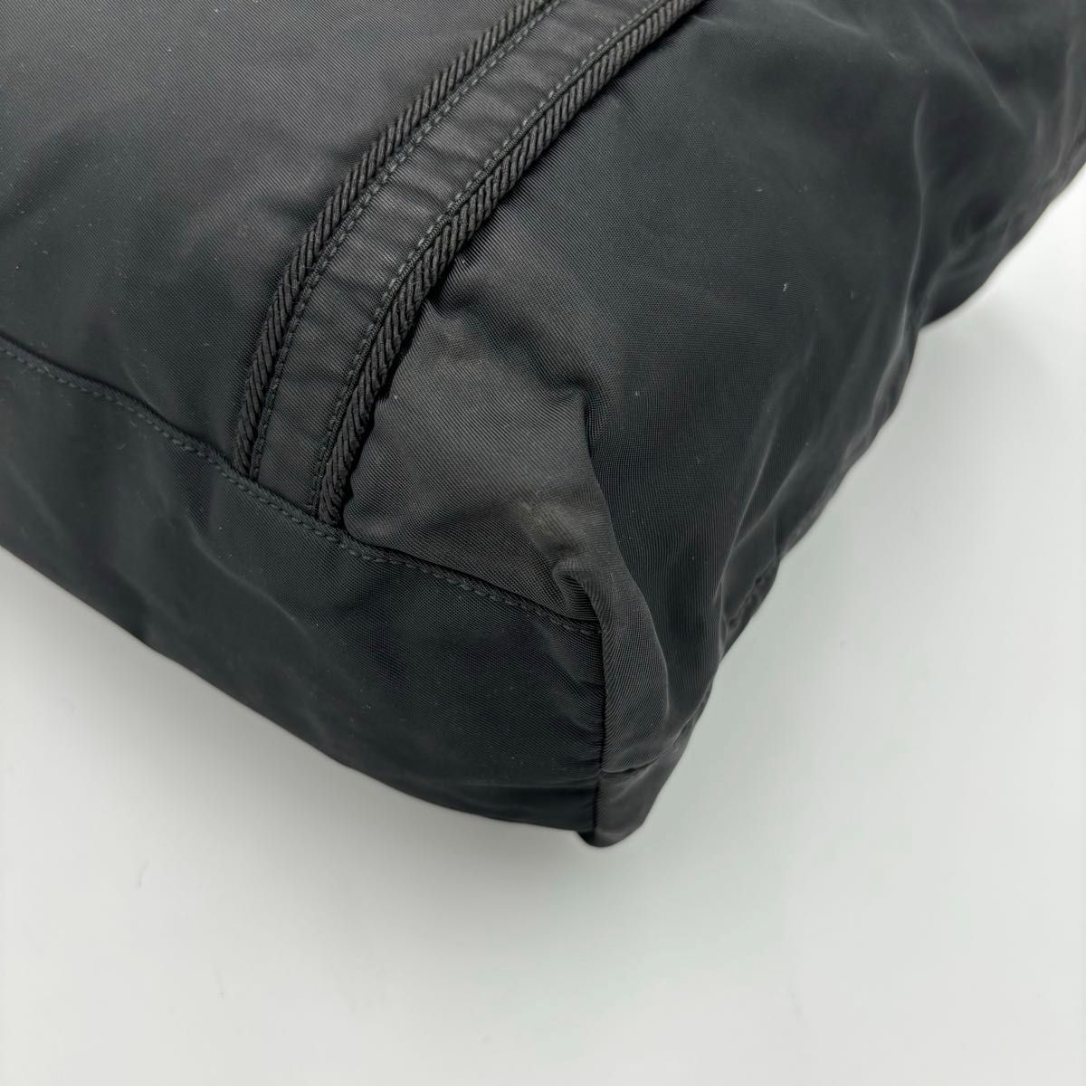 PRADA プラダ テスートナイロン トートバッグ ショルダー 肩掛けかばん 刺繍ロゴ　ブラック