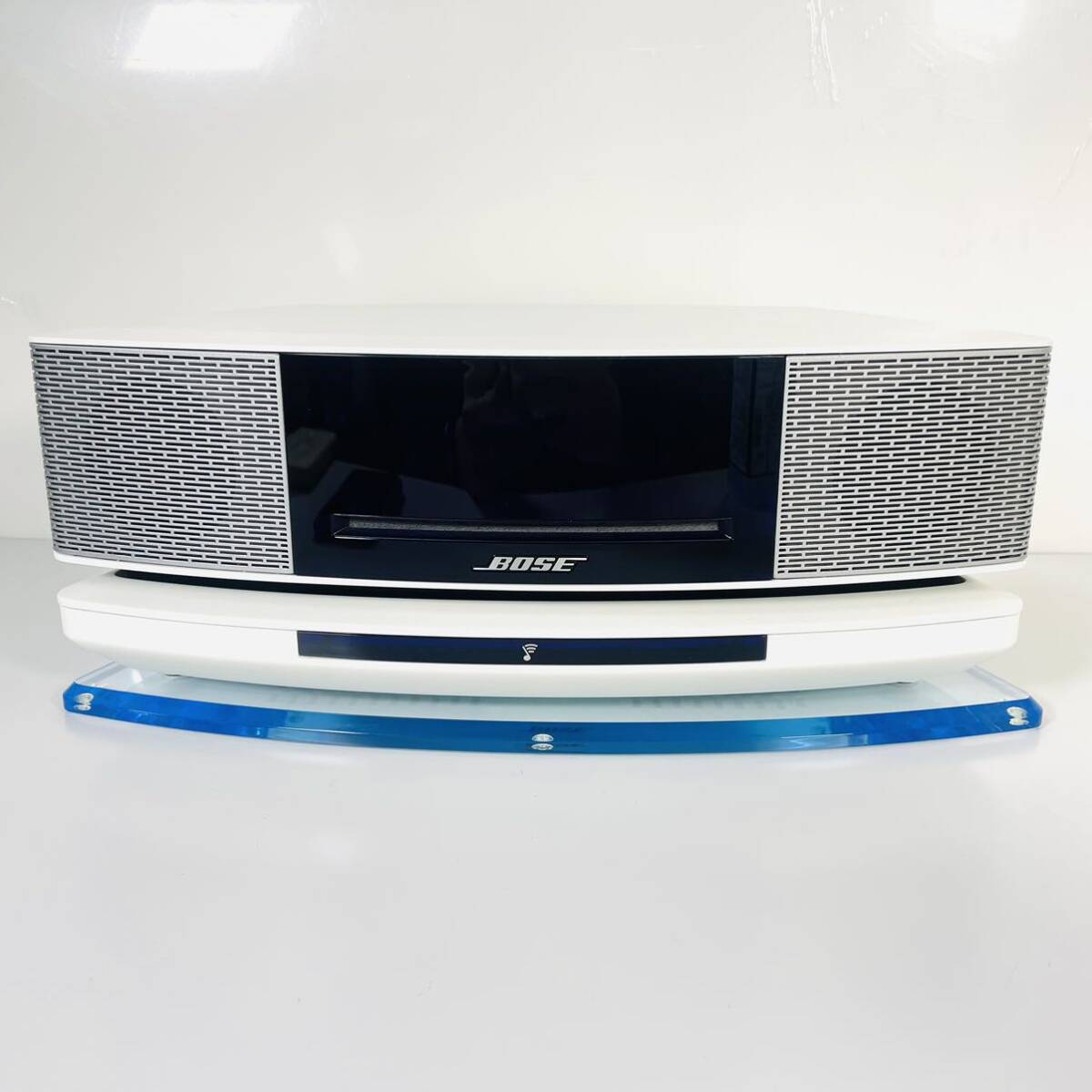 美品 Bose Wave SoundTouch music system IV アクリル台座 CDプレイヤー ラジオ Bluetooth の画像2