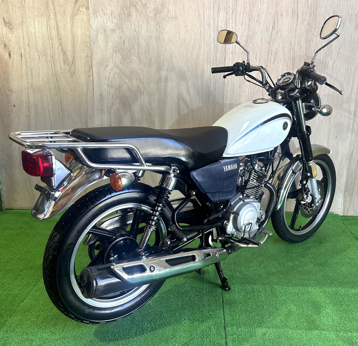 ★ヤマハ YB125SP★ 外装美車 希少車 早い者勝ち PCJLT 原付二種 キャブレター 空冷 4サイクル 単気筒 125cc ベンリィ GN125 CB125 SRの画像4